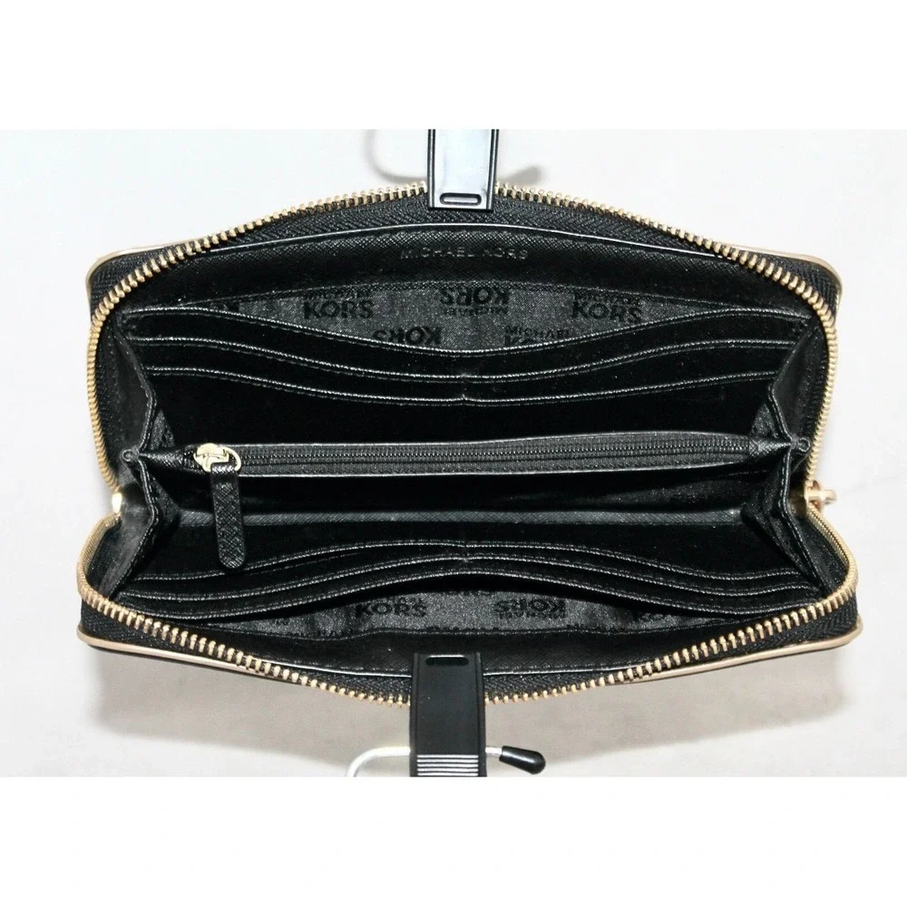 Michael Kors Jet Set Travel Zip Around Accordion Wallet Black 38F7YFMZ3L